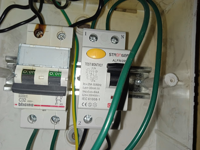 Servicios Multiples M&H - Electricistas - Lima