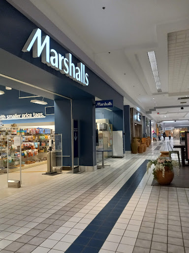 Shopping Mall «New Towne Mall», reviews and photos, 400 Mill Ave SE C8, New Philadelphia, OH 44663, USA
