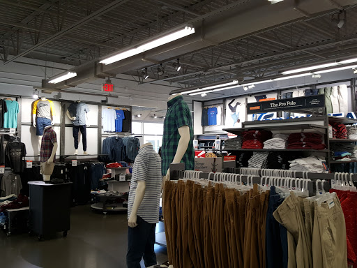Clothing Store «Old Navy», reviews and photos, 3720 Livermore Outlets Dr, Livermore, CA 94551, USA