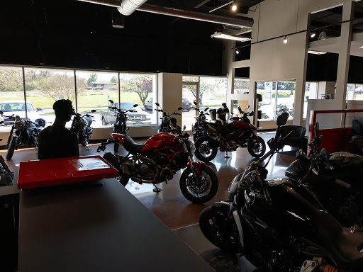 Motorcycle Dealer «Carolina BMW», reviews and photos, 2407 Greengate Dr, Greensboro, NC 27406, USA