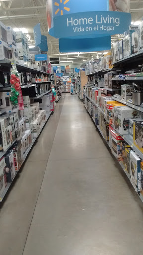 Department Store «Walmart Supercenter», reviews and photos, 305 10th St, Floresville, TX 78114, USA