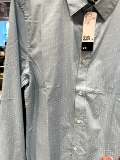 Clothing Store «H&M», reviews and photos, 37 Aquarium Way, Long Beach, CA 90802, USA