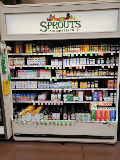 Health Food Store «Sprouts Farmers Market», reviews and photos, 24285 Magic Mountain Pkwy, Valencia, CA 91355, USA