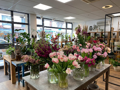 Der Blumenstadl - Blumen Boutique Hohenzollernstraße 49, 80801 München, Deutschland
