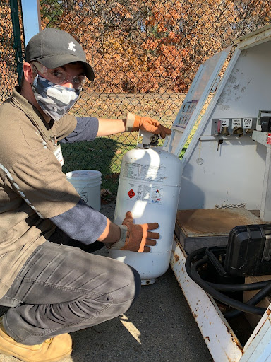 Truck Rental Agency «U-Haul Moving & Storage of Westfield», reviews and photos, 50 Springfield Rd, Westfield, MA 01085, USA