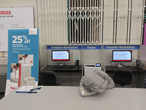 Staples image