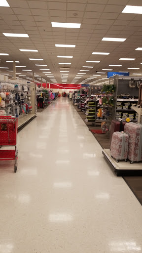 Department Store «Target», reviews and photos, 4 Henry St, Commack, NY 11725, USA