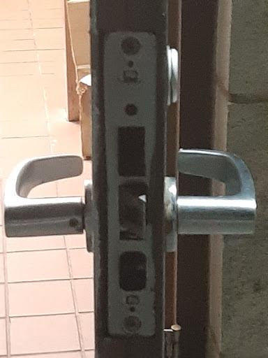 Locksmith «Doctor Locksmith AR», reviews and photos, 104 N 1st St, Cabot, AR 72023, USA