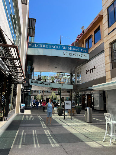 Shopping Mall «Santa Monica Place», reviews and photos, 395 Santa Monica Place, Santa Monica, CA 90401, USA
