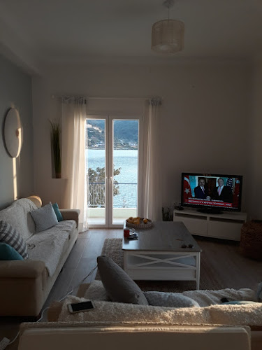 Ξυλουργικές Εργασίες 'Ο Μπάρμπας'. Κωνσταντινος Γκοριτσας - Κατάστημα ηλεκτρονικών ειδών