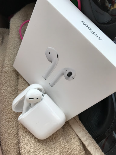 Computer Store «Apple Crabtree Valley Mall», reviews and photos, 4325 Glenwood Ave, Raleigh, NC 27612, USA