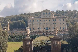 Villa Aldobrandini image