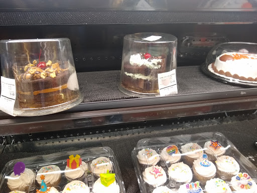 Grocery Store «Kroger», reviews and photos, 1603 N Barron St, Eaton, OH 45320, USA