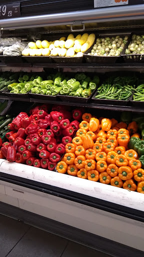 Supermarket «Superfresh», reviews and photos, 471 Lyons Ave, Irvington, NJ 07111, USA