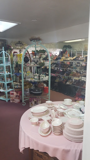 Thrift Store «F.I.S.H. Thrift Store», reviews and photos