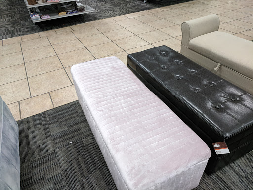 Shopping Mall «Orange Promenade Shopping Ctr», reviews and photos, 80 Boston Post Rd, Orange, CT 06477, USA