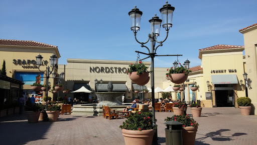 Shopping Mall «Fashion Island», reviews and photos, 401 Newport Center Dr, Newport Beach, CA 92660, USA
