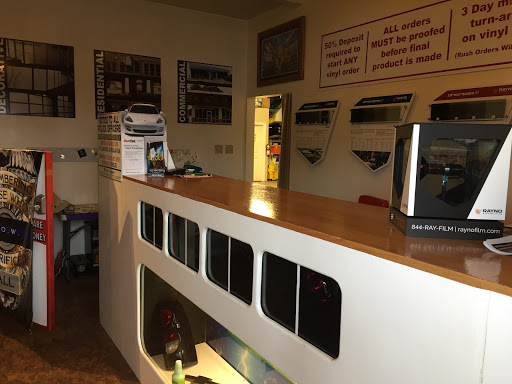 Window Tinting Service «All Pro Tint & Graphics», reviews and photos, 4800 LA-19 #100, Zachary, LA 70791, USA