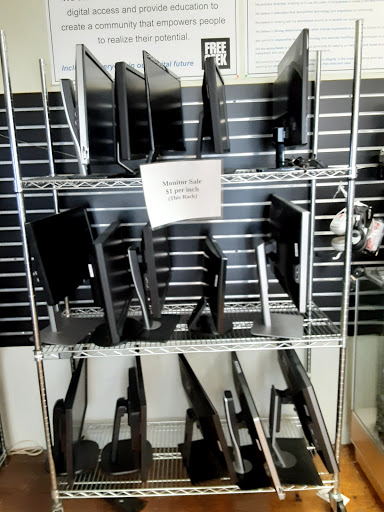 Non-Profit Organization «Free Geek Thrift Store», reviews and photos, 1731 SE 10th Ave, Portland, OR 97214, USA
