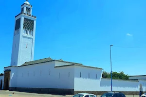 المسجد العتيق عين الشق image