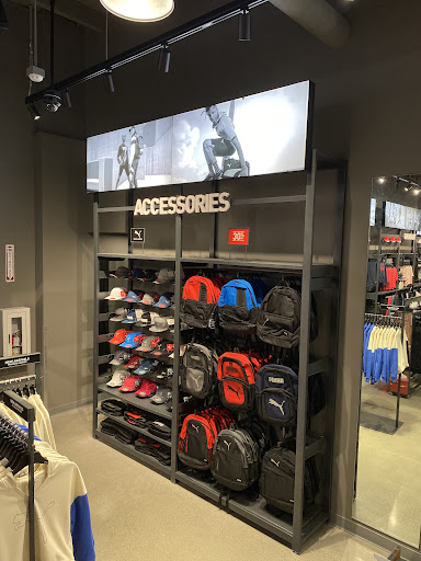 Shoe Store «PUMA», reviews and photos, 131-C Nut Tree Rd, Vacaville, CA 95687, USA