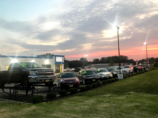 Used Car Dealer «Smart Buy Auto Center Corporation», reviews and photos, 112 Hill Ave, Aurora, IL 60505, USA