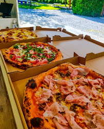 Plats et boissons du Pizzeria pizzissime! à Val de Chaise - n°4