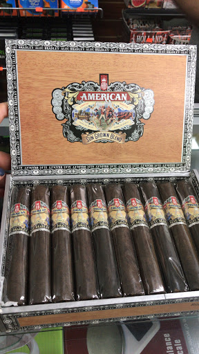 Tobacco Shop «City Smoke Shop», reviews and photos, 4001 Wilshire Blvd, Los Angeles, CA 90010, USA