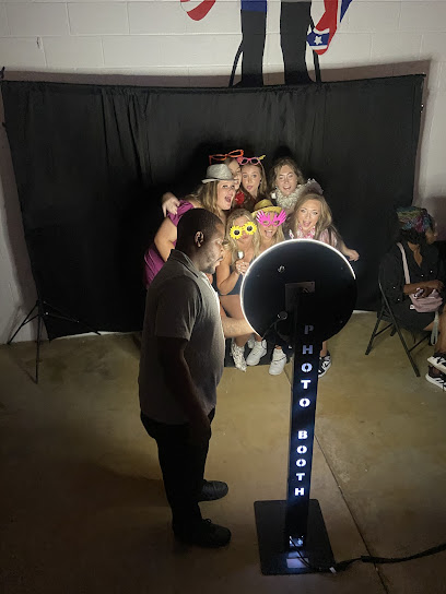 LetsBoothIt - Photo Booth Rentals