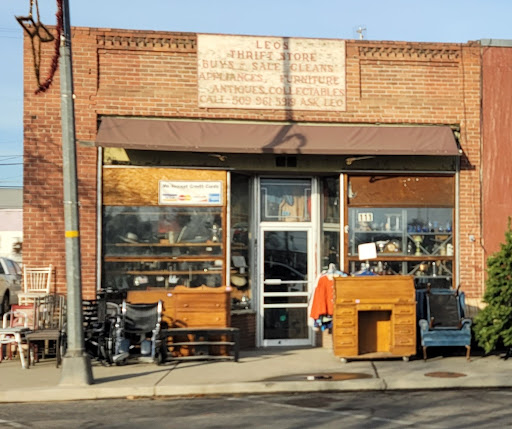 Leos Thrift Store