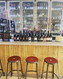 Atmosphère du Rouge, Restaurant - Bar à vin à Nice - n°9