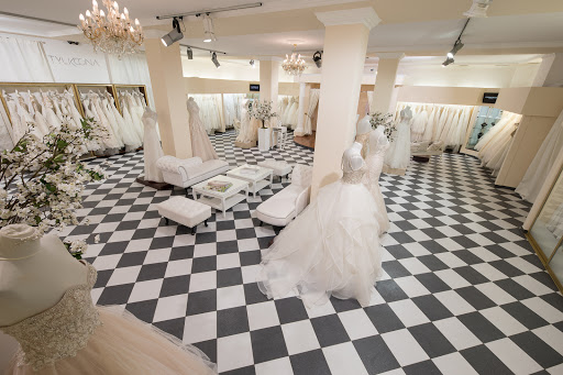 Stores buy wedding dresses Warsaw