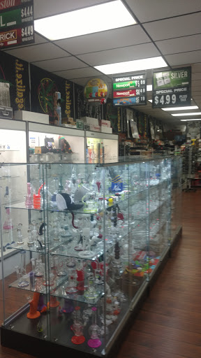 Tobacco Shop «J K Smoke Shop», reviews and photos, 3716 Saviers Rd, Oxnard, CA 93033, USA