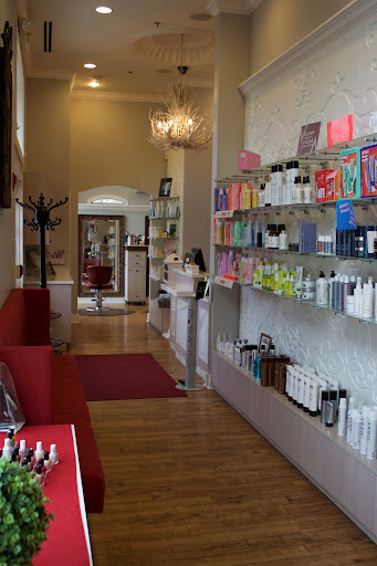 Beauty Salon «Red Cottage Salon & Spa», reviews and photos, 3974 IL-22, Long Grove, IL 60047, USA