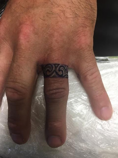 Tattoo Shop «magnum opus tattoo company», reviews and photos, 1817 Padre Blvd #4, South Padre Island, TX 78597, USA