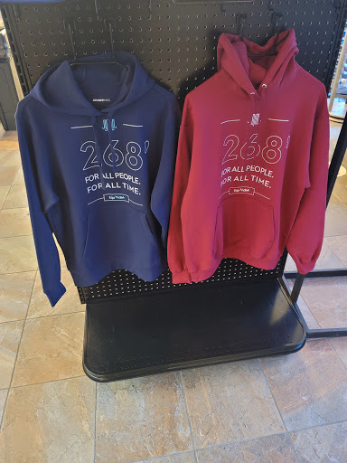 Liquor Store «Snoqualmie Tobacco & Liquor Company», reviews and photos, 37500 SE North Bend Way, Snoqualmie, WA 98065, USA