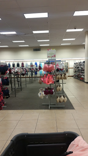 Clothing Store «Burlington Coat Factory», reviews and photos, 74 Broad St, Stamford, CT 06901, USA