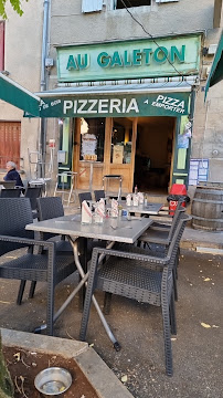 Atmosphère du Pizzeria Au galeton à Ispagnac - n°1