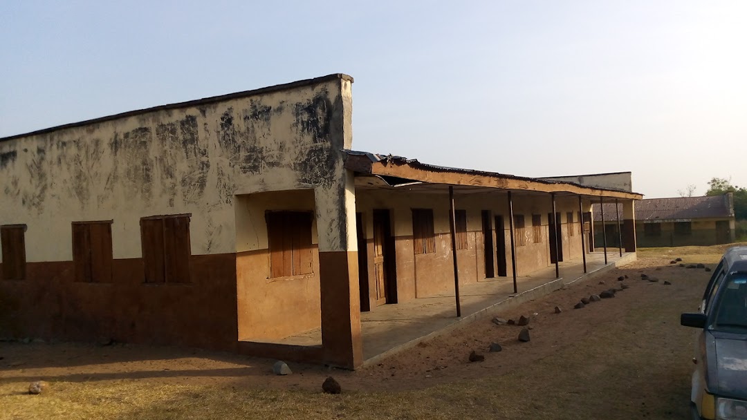 L.A.PRIMARY SCHOOL, OKE AMU