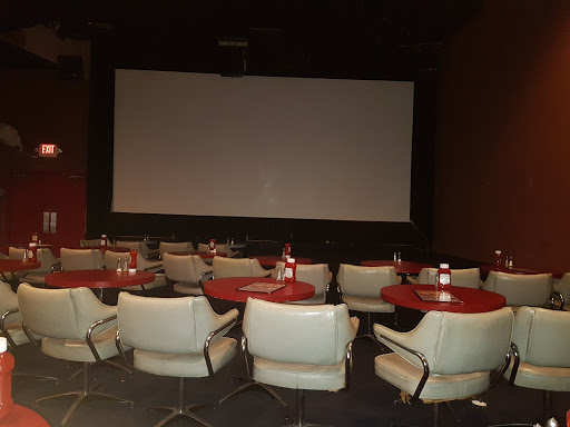 Movie Theater «Sunset Point Cinema Bar & Grille», reviews and photos, 24095 US Hwy 19 N, Clearwater, FL 33765, USA