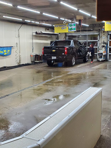 PDQ Car Wash - Manitowoc en Manitowoc