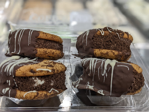 Ice Cream Shop «Cold Stone Creamery», reviews and photos, 76 South La Grange Road, La Grange, IL 60525, USA