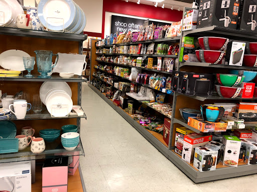 Department Store «T.J. Maxx», reviews and photos, 99 Gateway Dr, Mechanicsburg, PA 17055, USA