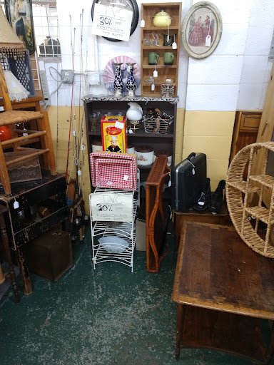Flea Market «Unique Treasures Of Madison», reviews and photos, 1620 Athens Hwy, Madison, GA 30650, USA