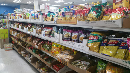 Indian Grocery Store «INDIA MARKET & SUPER EYEBROW THREADING», reviews and photos, 5203 Elkhorn Blvd, Sacramento, CA 95842, USA