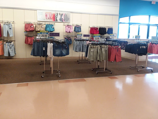 Department Store «Bealls Store», reviews and photos, 1458 W Granada Blvd, Ormond Beach, FL 32174, USA