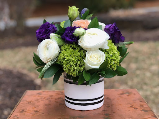 Florist «Petals Flowers & Fine Gifts», reviews and photos, 4 Rockland Rd, Wilmington, DE 19807, USA