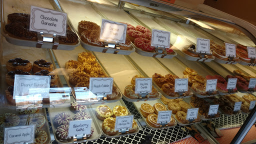 Donut Shop «Beyond Glaze», reviews and photos, 177 12300 S, Draper, UT 84020, USA