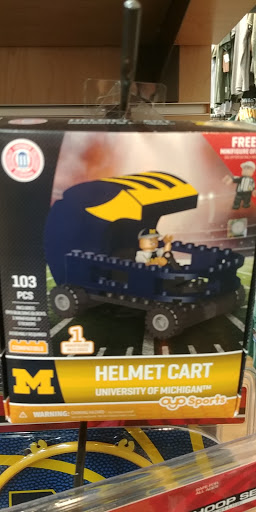 Sportswear Store «Rally House Grand Rapids at Bucktown», reviews and photos, 4500 Ivanrest Ave SW, Grandville, MI 49418, USA