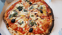 Plats et boissons du Restaurant italien Bobolivo Pizza , Saint-Jean à Marseille - n°10